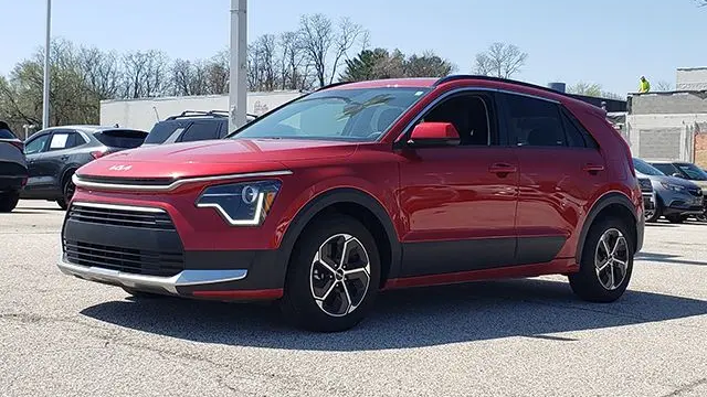 2024 Kia Niro LX