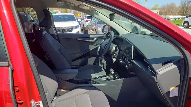2024 Kia Niro LX