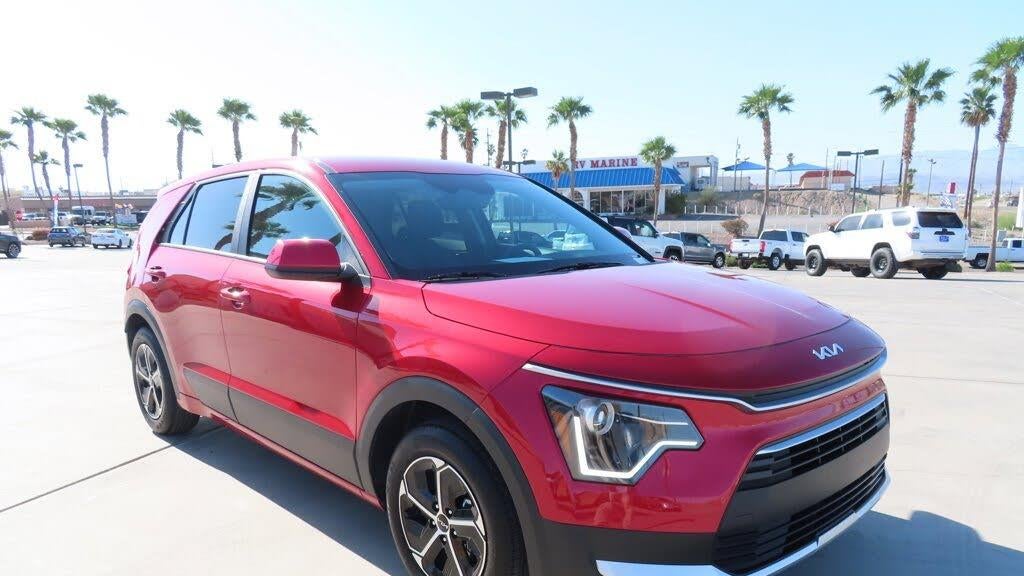 Preowned 2025 Kia Niro LX for Sale
