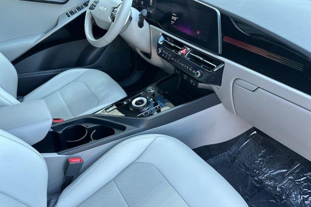 2023 Kia Niro - $18,988