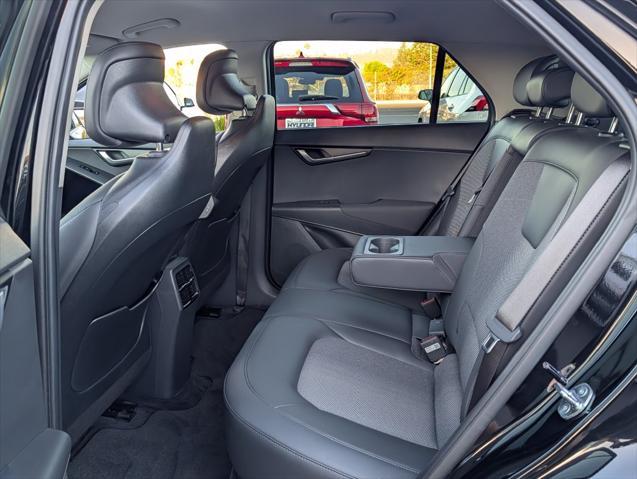 2025 Kia Niro - $23,685