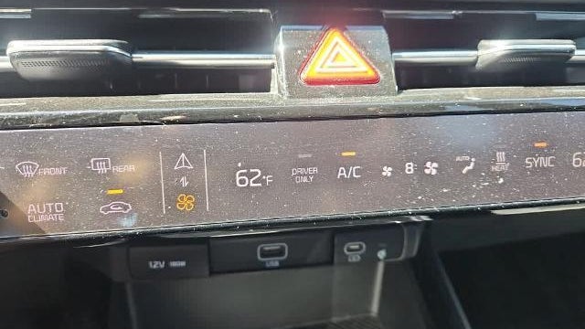2023 Kia Niro EV Wind