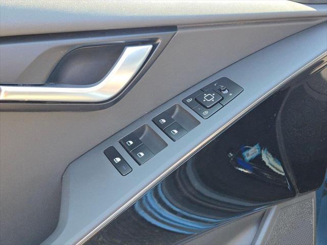 2023 Kia Niro - $20,495