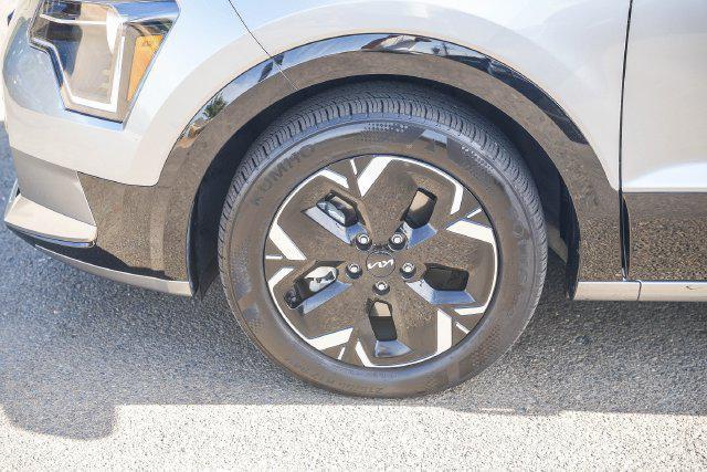 2025 Kia Niro - $25,473