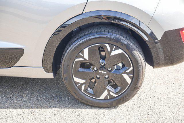 2025 Kia Niro - $25,473