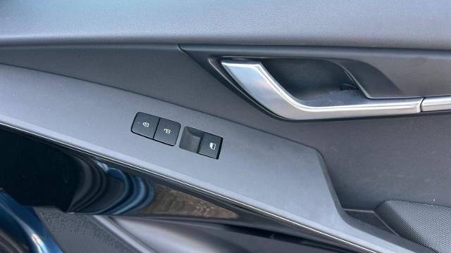 2025 Kia Niro EV Wind