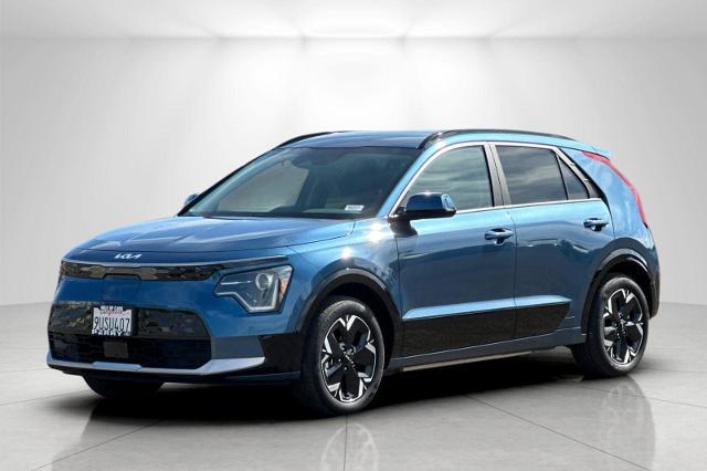 2025 Kia Niro - $23,915