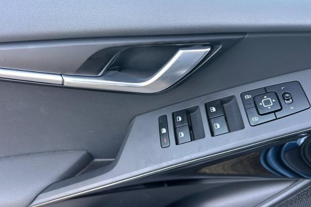 2025 Kia Niro - $23,915