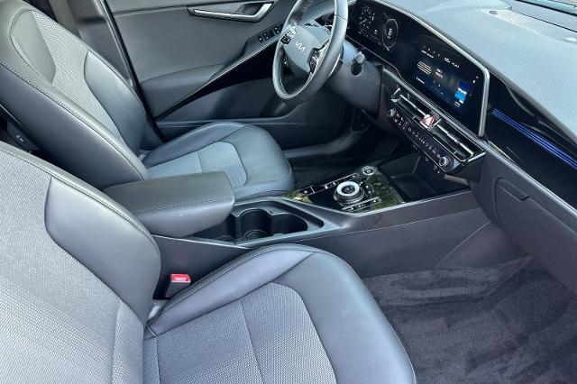 2025 Kia Niro - $23,915