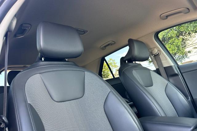 2025 Kia Niro - $23,915