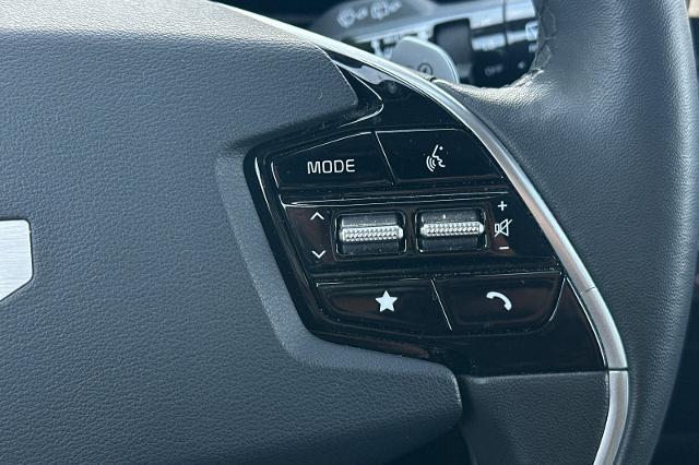 2025 Kia Niro - $23,915