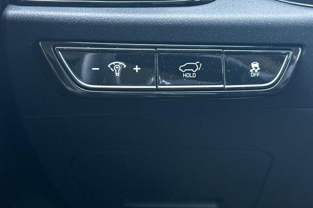 2025 Kia Niro - $23,915