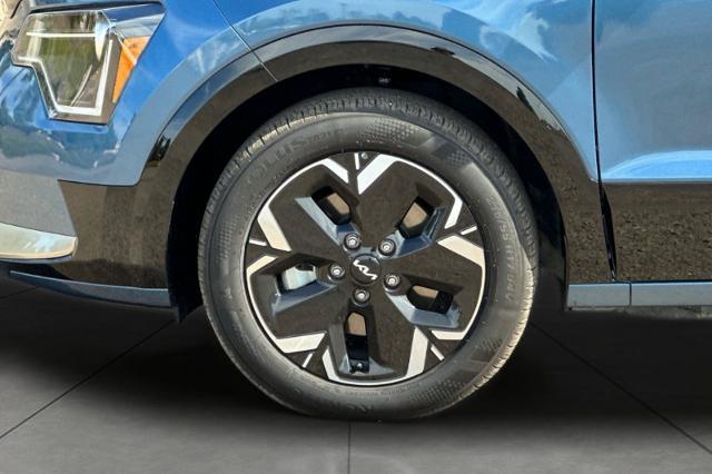2025 Kia Niro - $23,915
