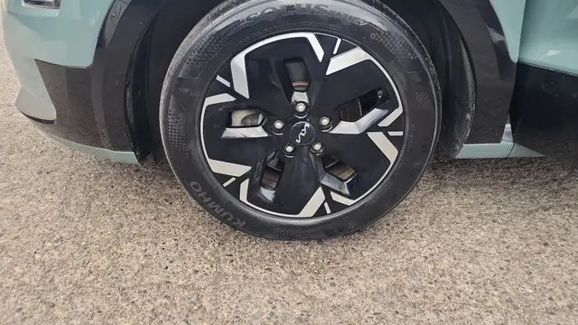 2023 Kia Niro EV Wind