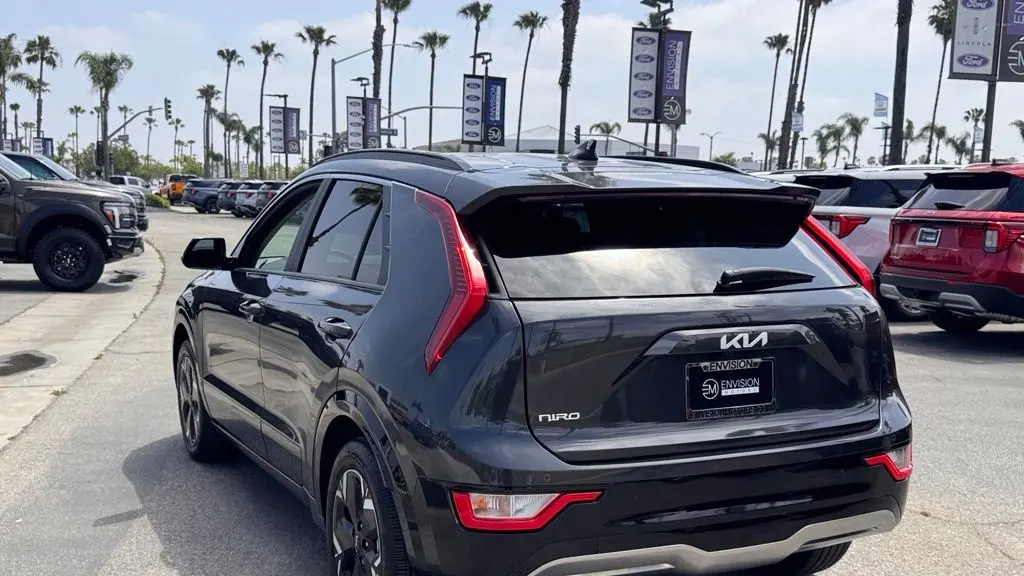 2025 Kia Niro EV Wind