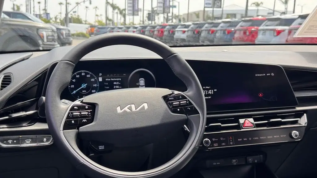 2025 Kia Niro EV Wind