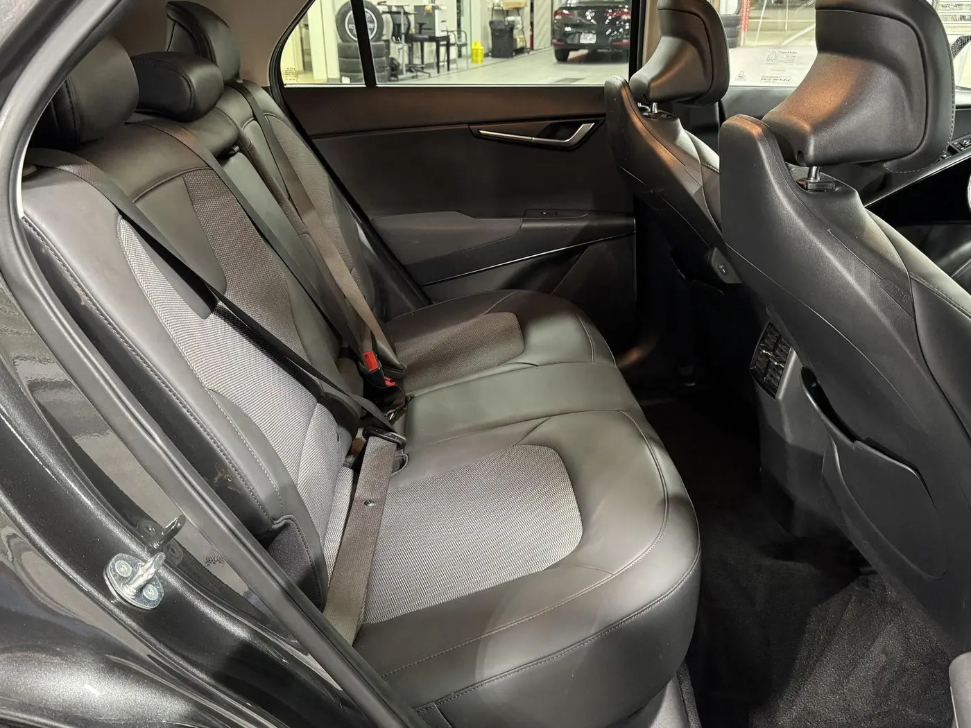 2023 Kia Niro - $22,098