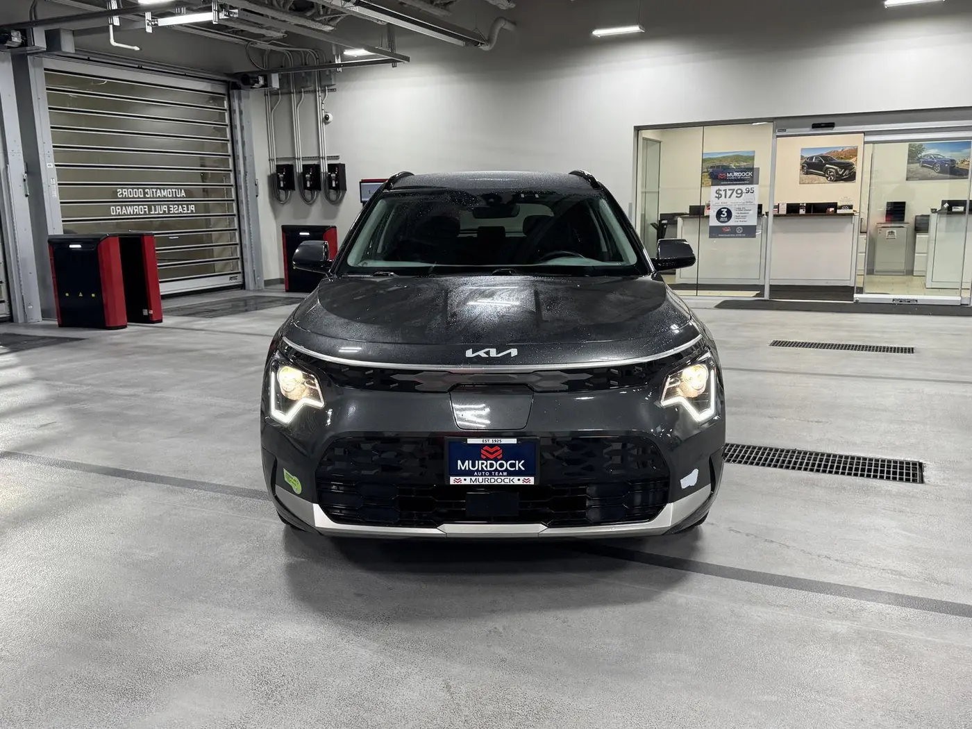 2023 Kia Niro - $22,098