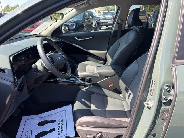 2024 Kia Niro - $26,975