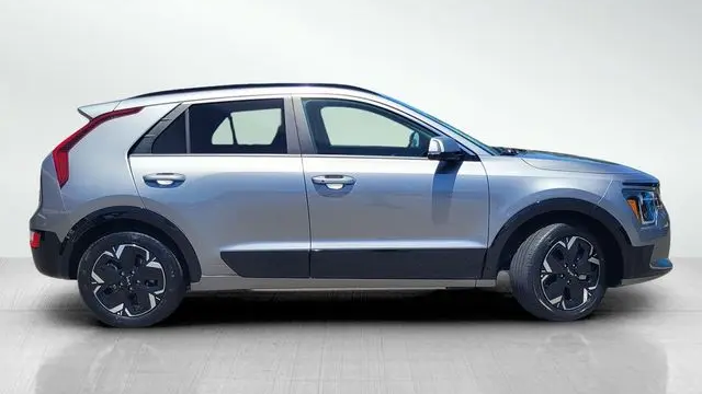 2025 Kia Niro EV Wind