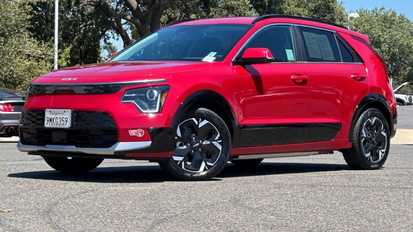 Preowned 2024 Kia Niro EV Wind for Sale