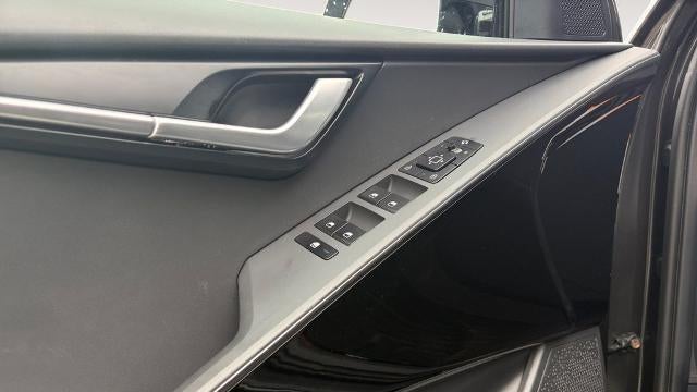 2023 Kia Niro EX