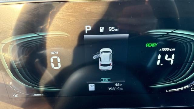 2023 Kia Niro EX Touring