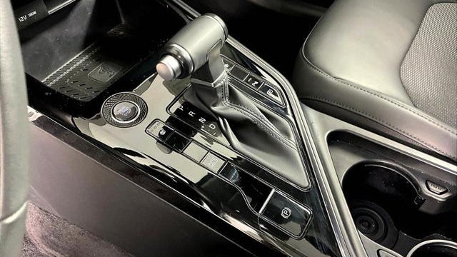 2023 Kia Niro EX Touring