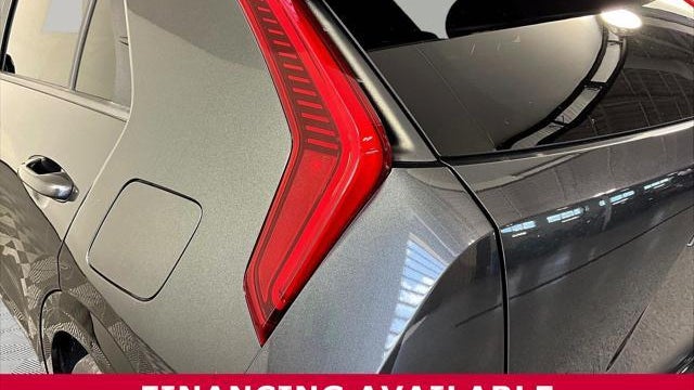 2023 Kia Niro EX Touring