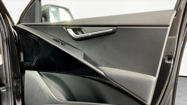 2023 Kia Niro EX Touring