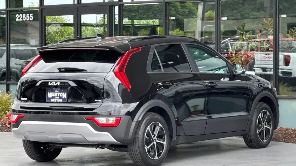2025 Kia Niro EX