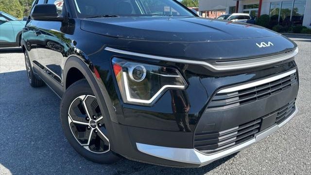 Preowned 2025 Kia Niro EX for Sale