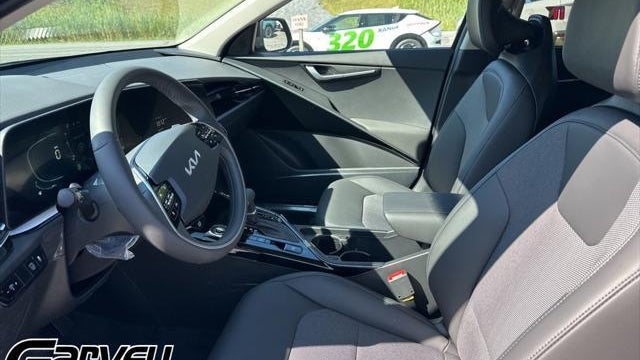 2025 Kia Niro EX