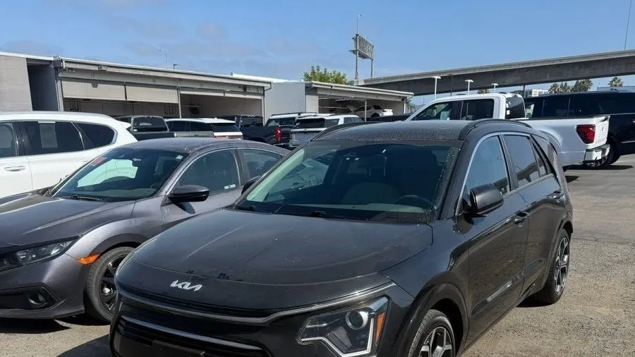 2023 Kia Niro EX