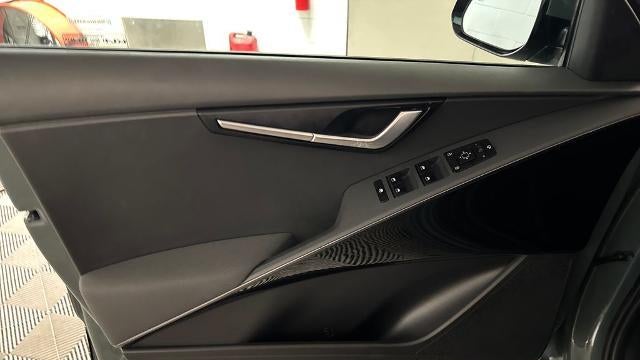 2023 Kia Niro EX
