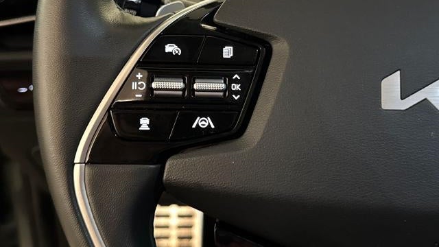 2023 Kia Niro EX