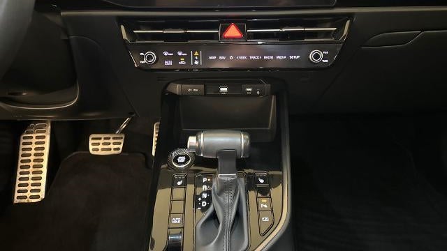 2023 Kia Niro EX