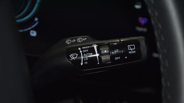2025 Kia Niro EX