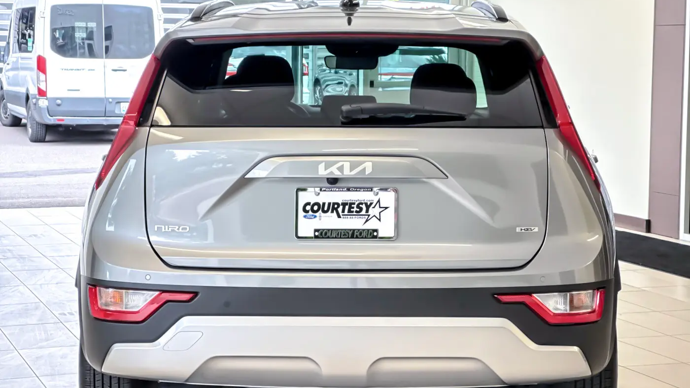 2023 Kia Niro EX