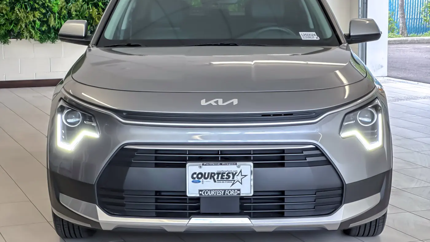 2023 Kia Niro EX