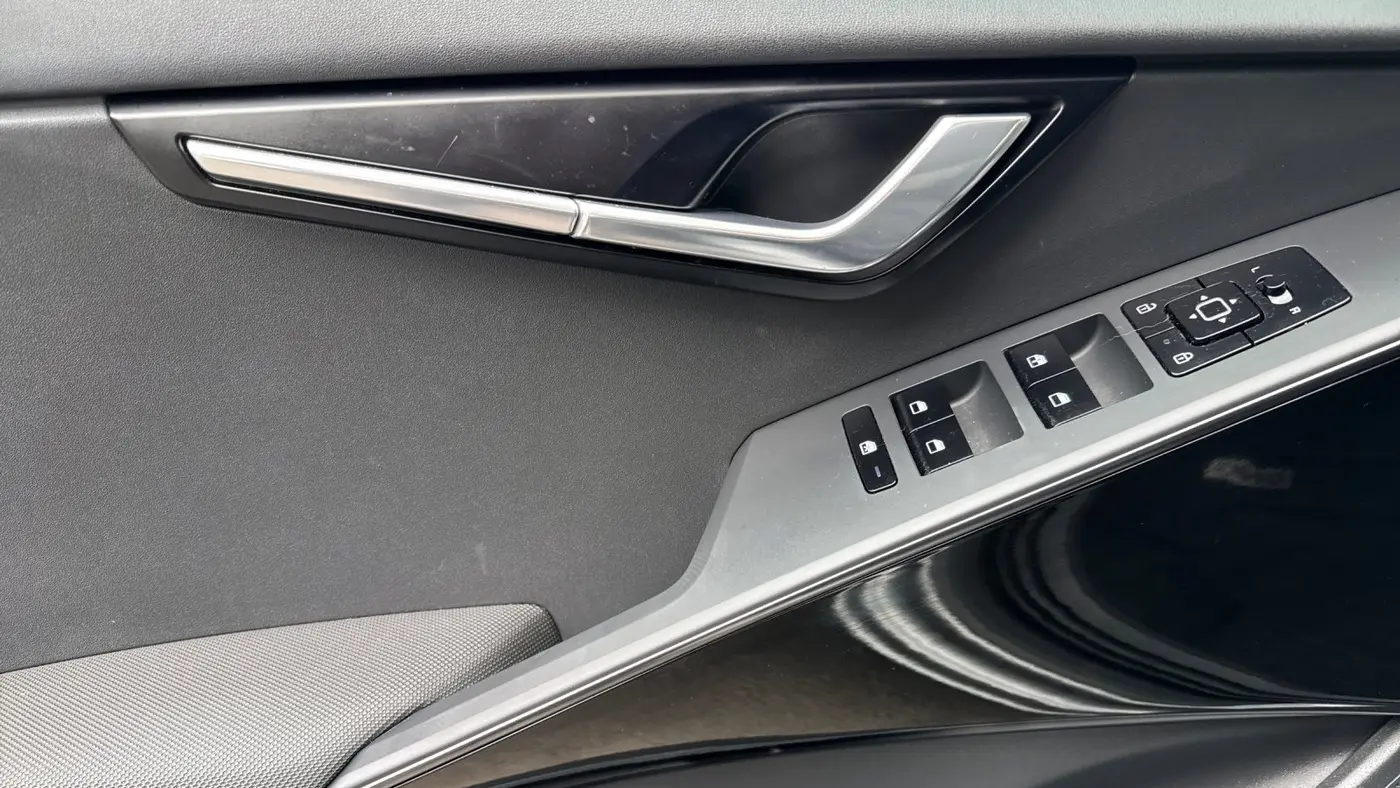 2023 Kia Niro EX