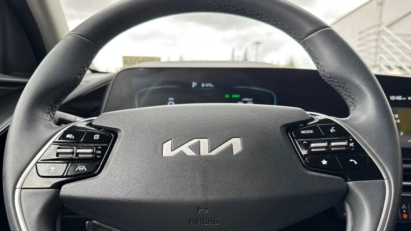2023 Kia Niro EX