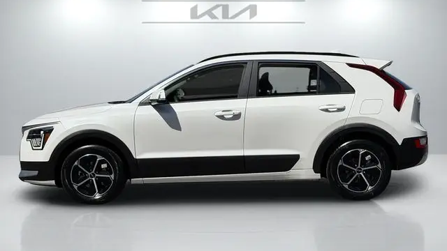 2024 Kia Niro EX