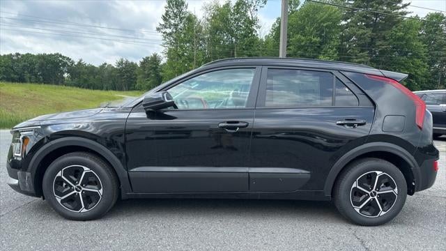 2025 Kia Niro EX