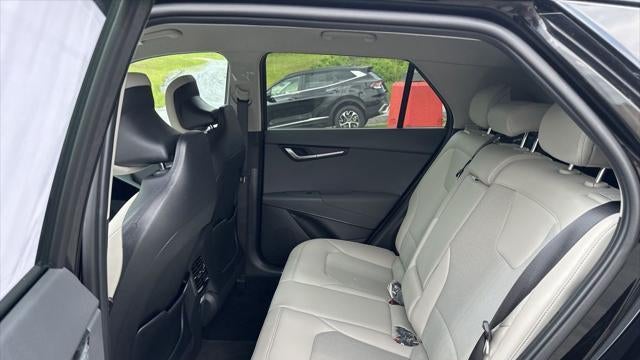 2025 Kia Niro EX