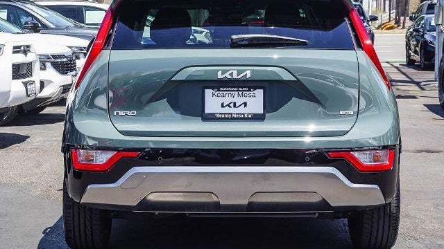 2024 Kia Niro EX