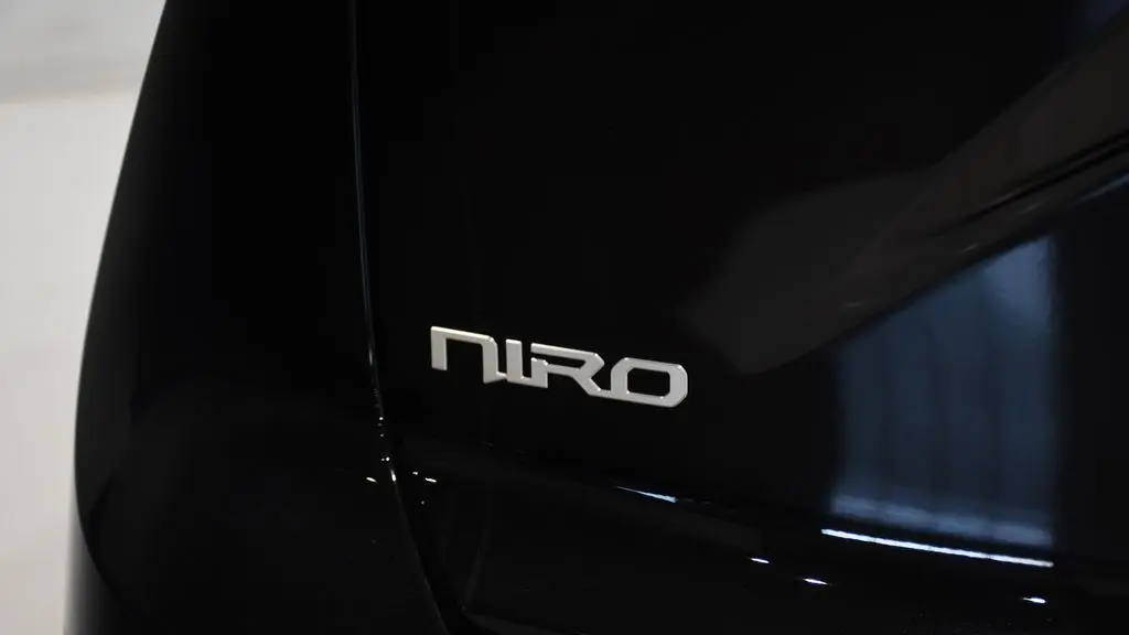 2025 Kia Niro EX