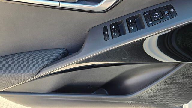 2023 Kia Niro EX Touring