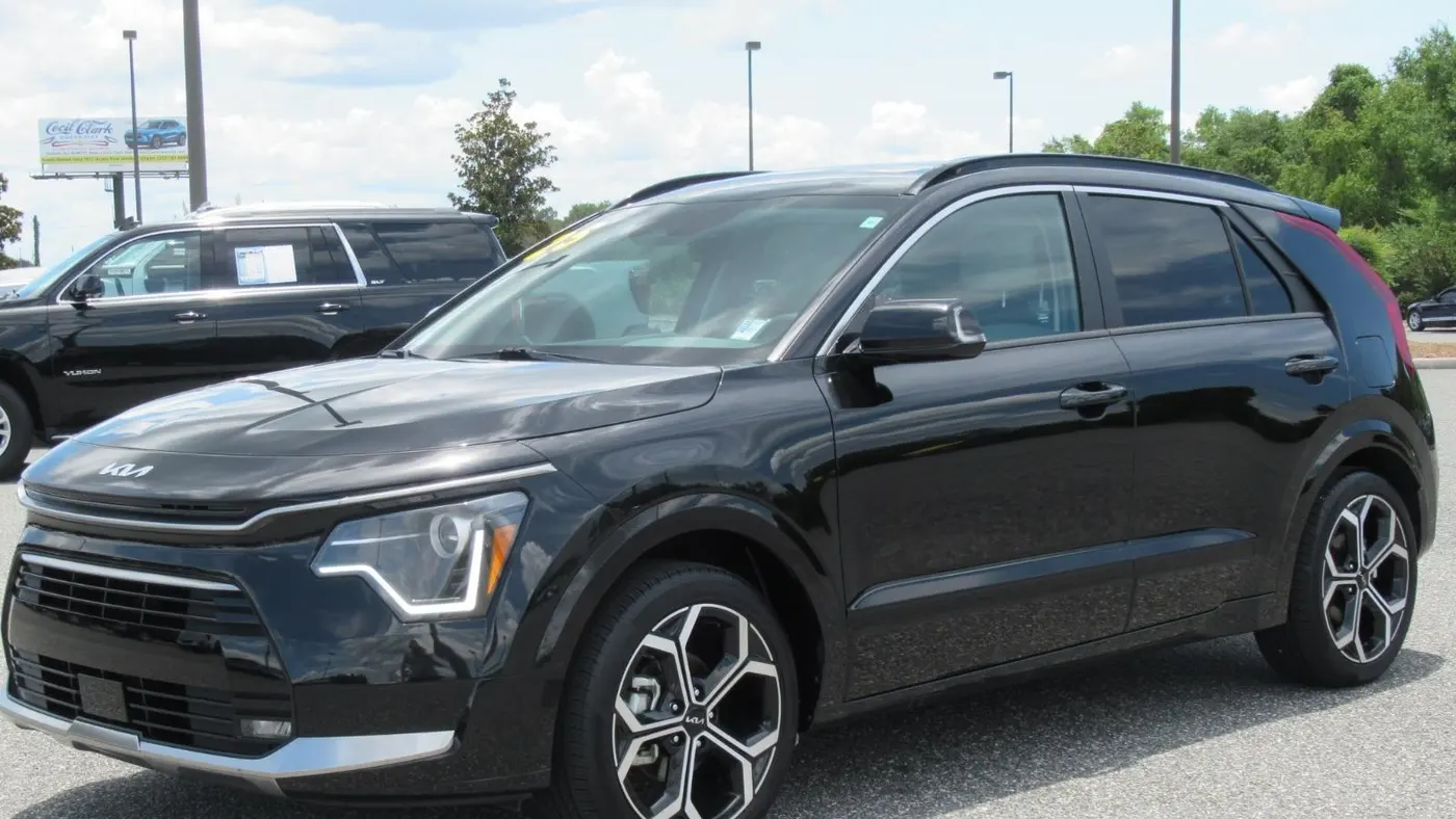 2025 Kia Niro EX Touring