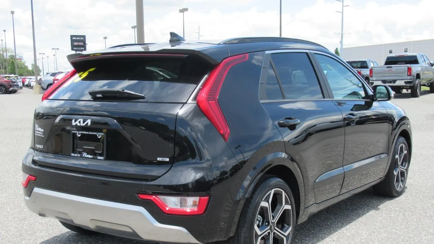 2025 Kia Niro EX Touring